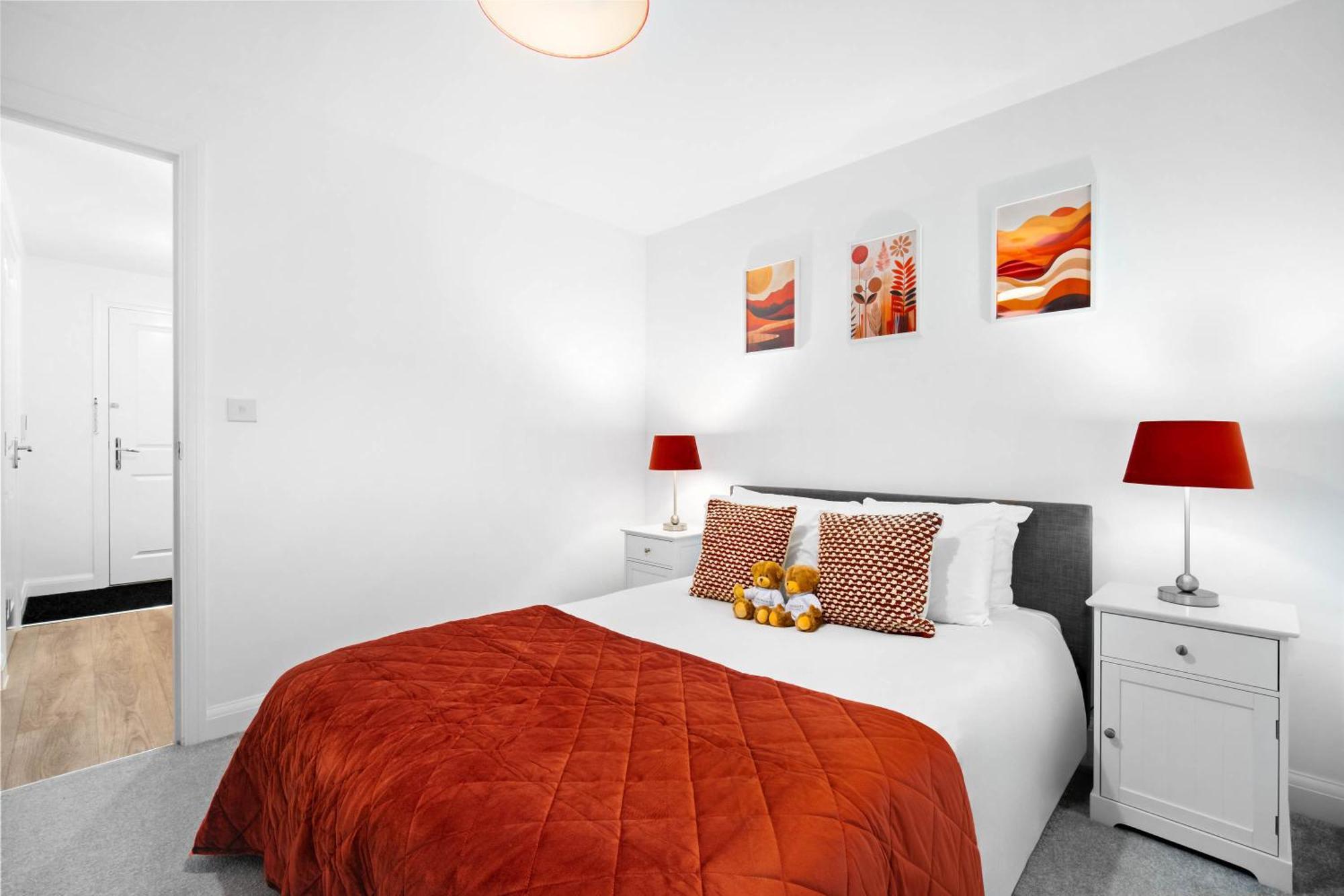 Modern Centre 2 Bedroom By Azura Nights Birmingham
