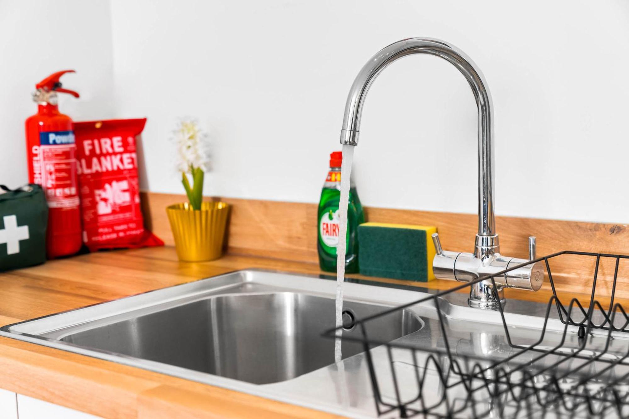 Modern Centre 2 Bedroom By Azura Nights Apartment Birmingham