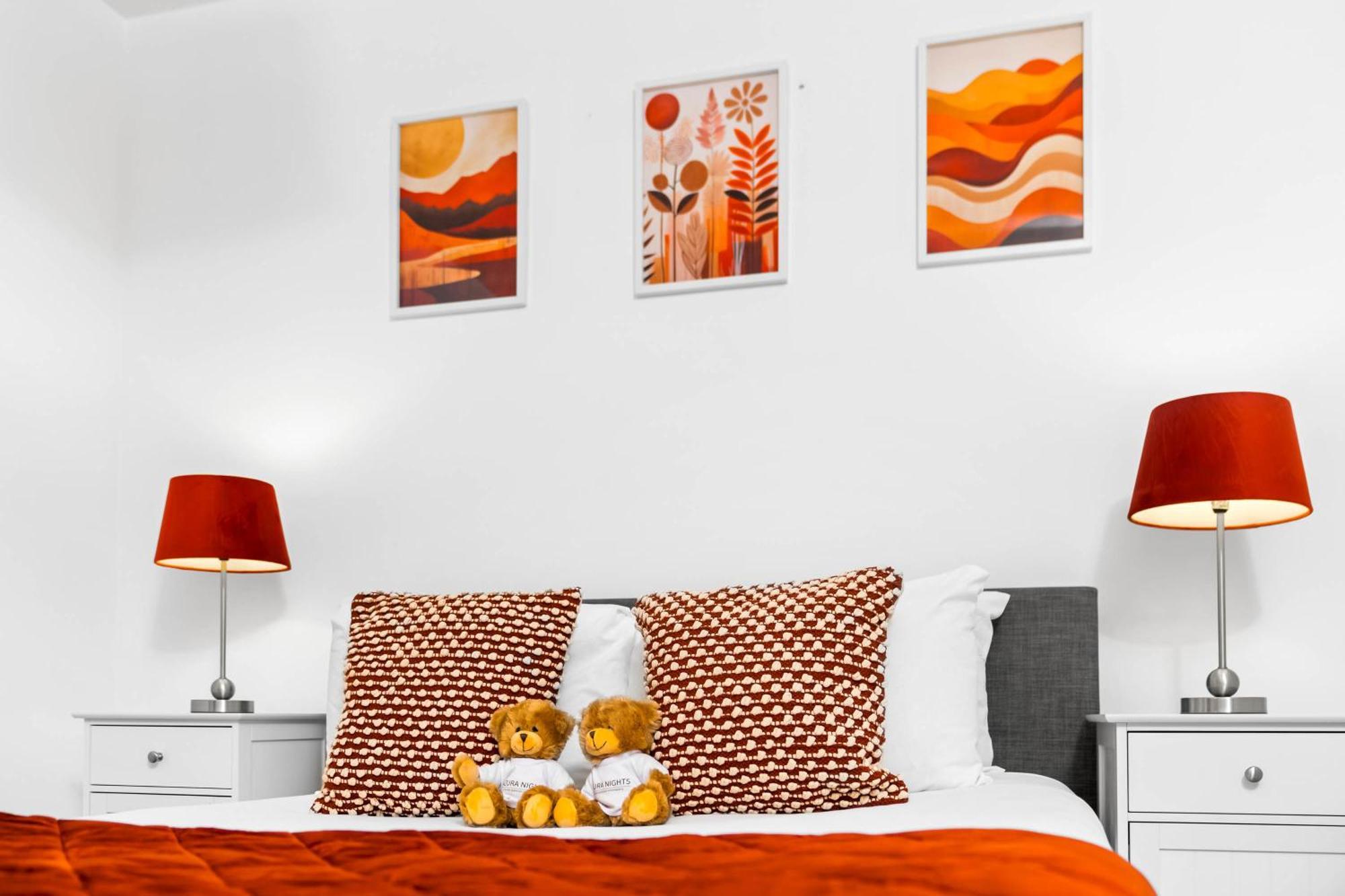 Modern Centre 2 Bedroom By Azura Nights *