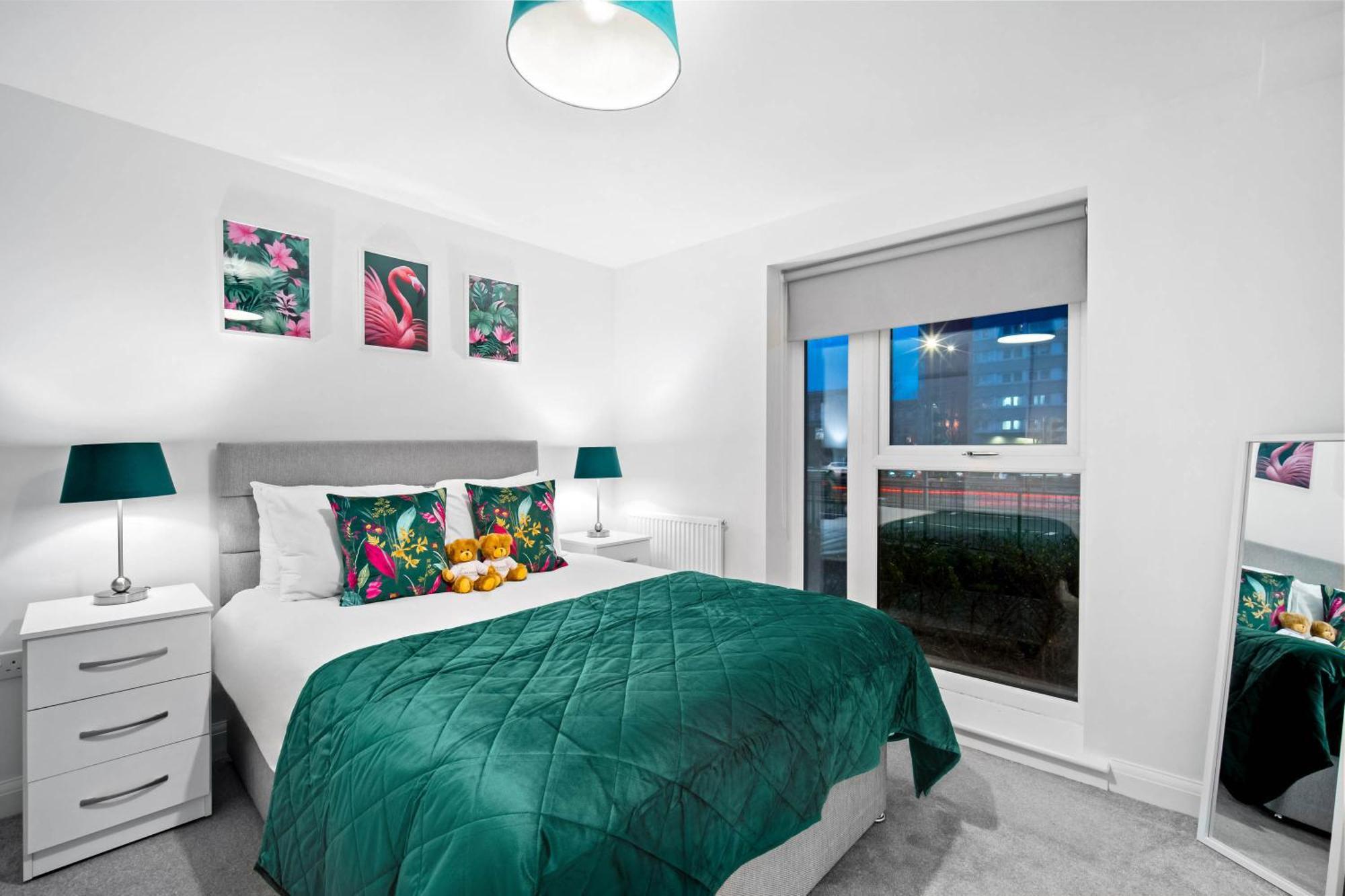 Apartment Modern Centre 2 Bedroom By Azura Nights *